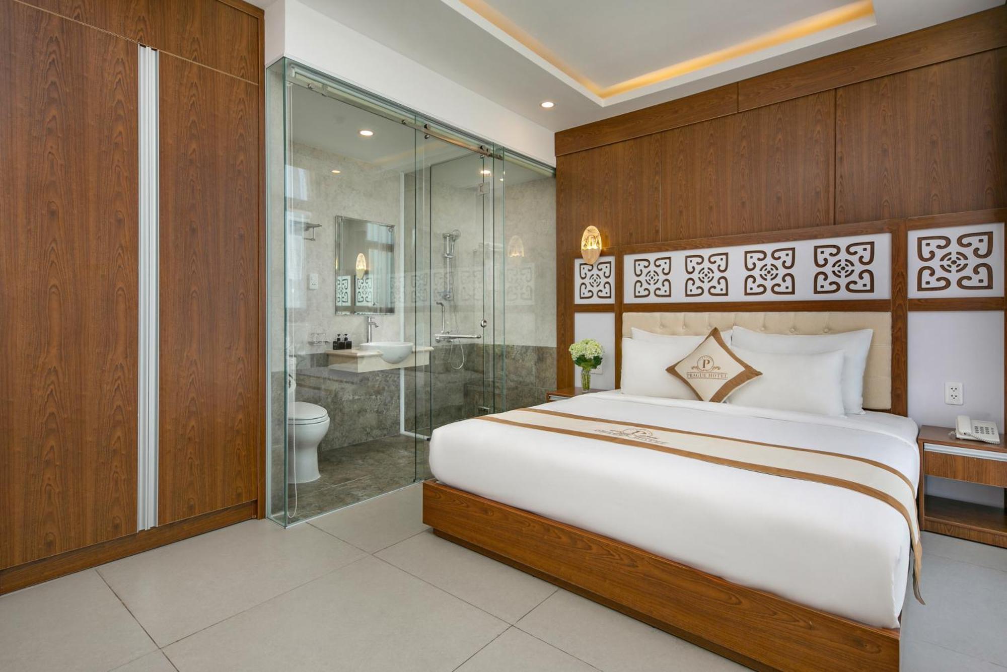 Prague Da Nang Beach Hotel Экстерьер фото