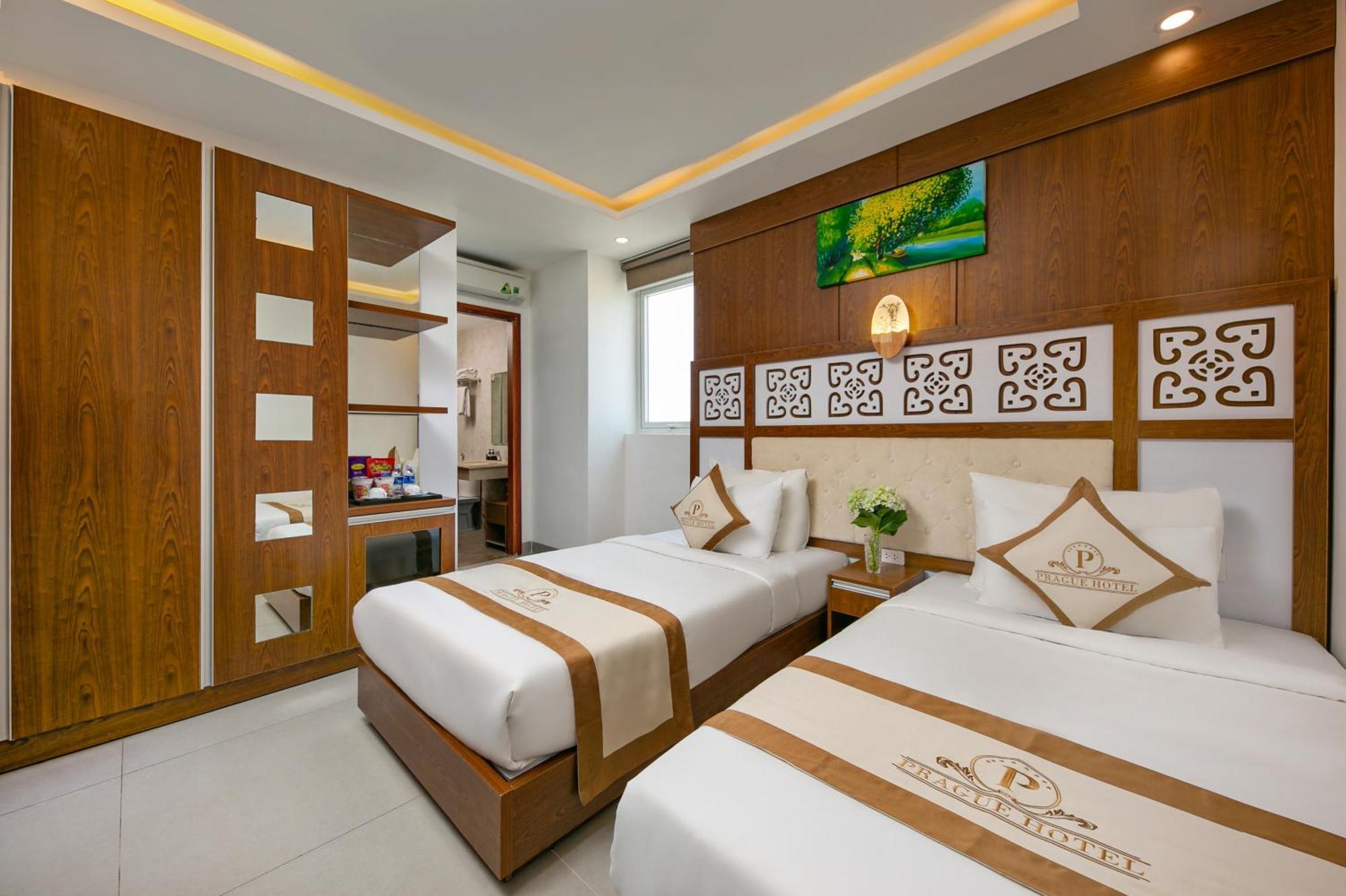 Prague Da Nang Beach Hotel Экстерьер фото
