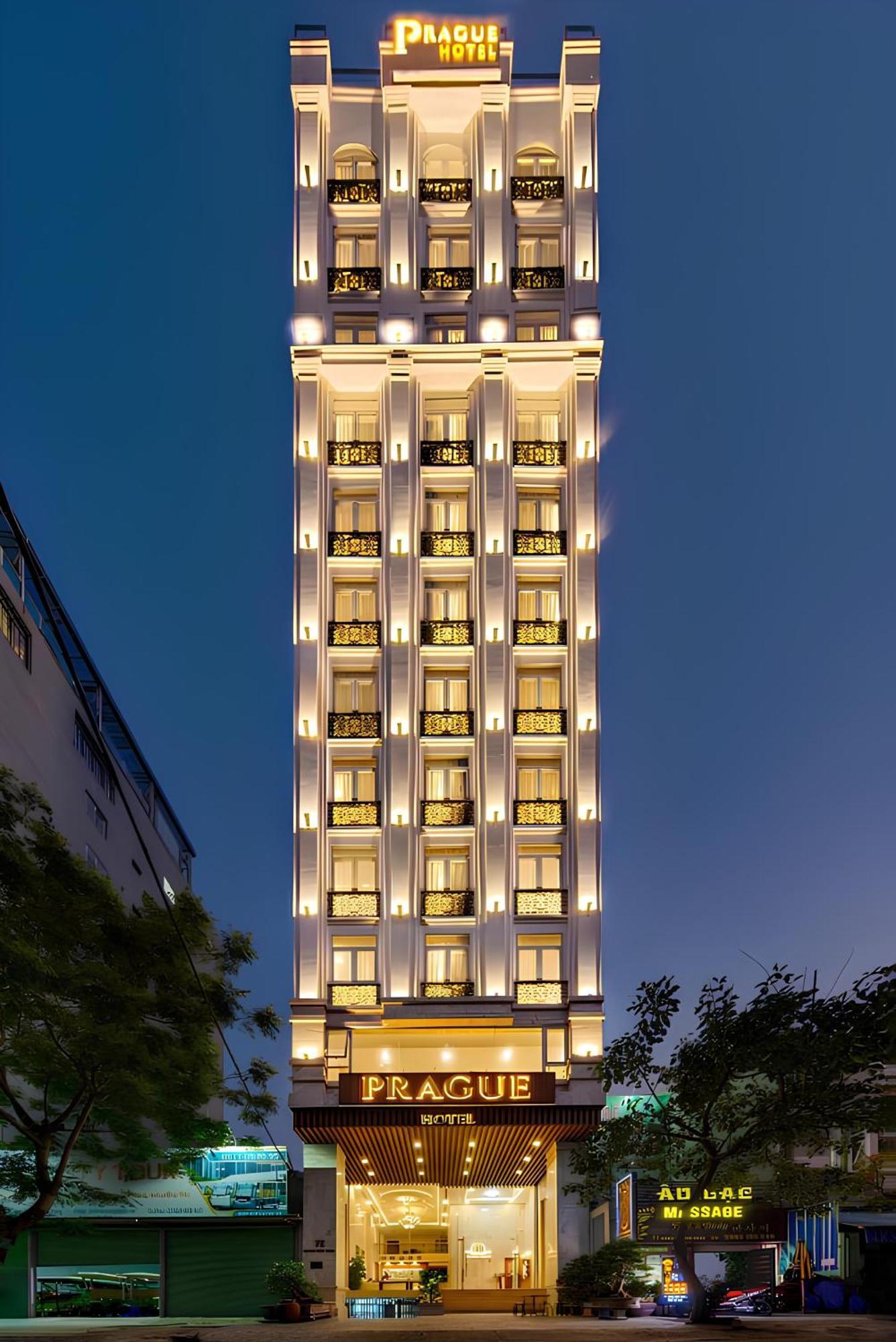 Prague Da Nang Beach Hotel Экстерьер фото